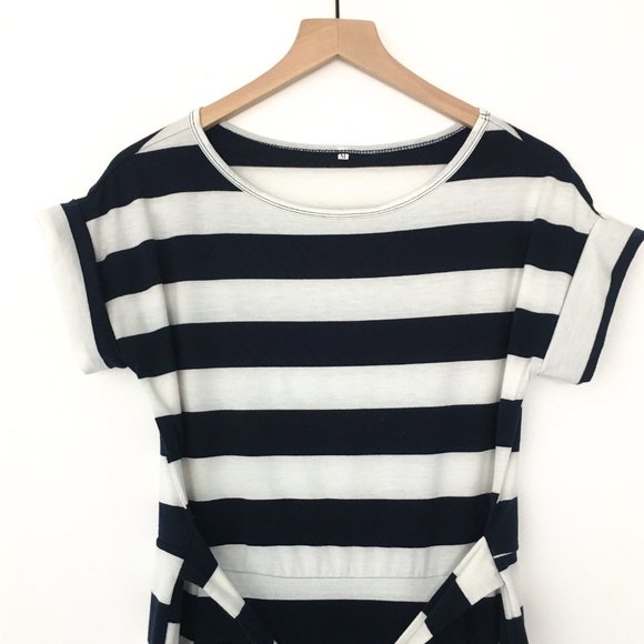 Palinda Striped Short Sleeve Pencil Dress w/ Belt (M) - Picture 7 of 16